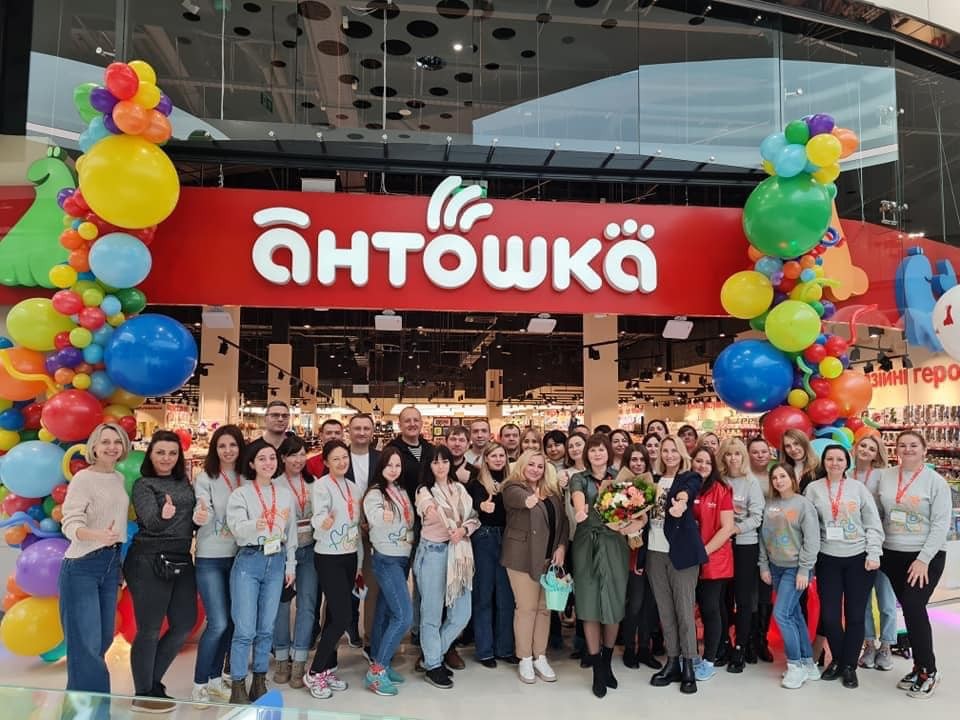 RedHead Family Corporation (Burda family) opened an Antoshka store in the capital’s Respublika Park mall
