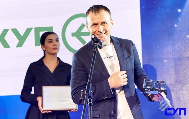 Засновнику бренду "Епікур" Алексу Коваленко вручили нагороду "Лідер змін"