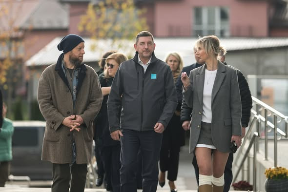 Перший джентльмен Словенії відвідав Всеукраїнський центр воєнної травми Superhumans